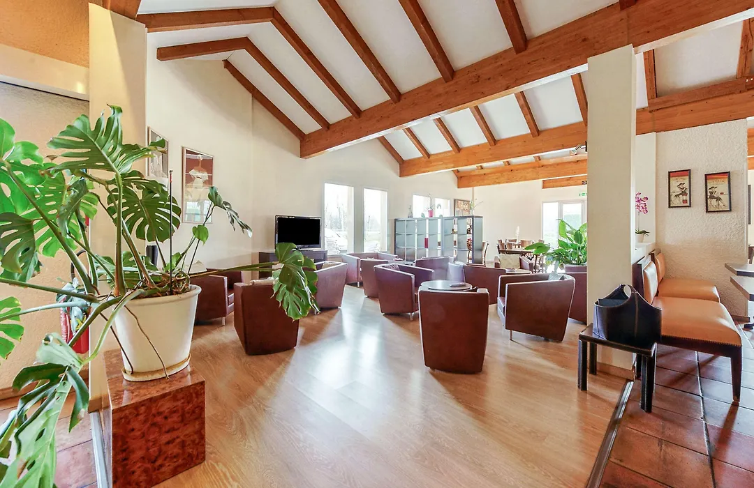 Brit Hotel Confort Castres-1