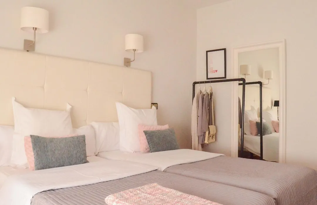 Hostal Carlos V-1