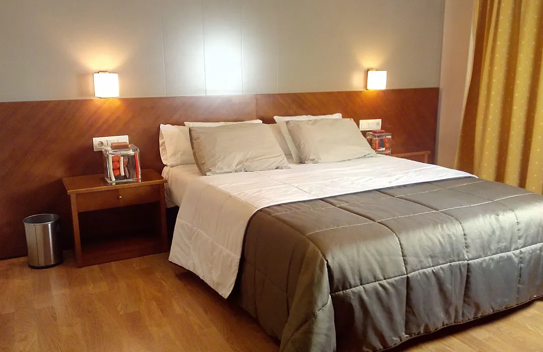 Hotel Avenida-1