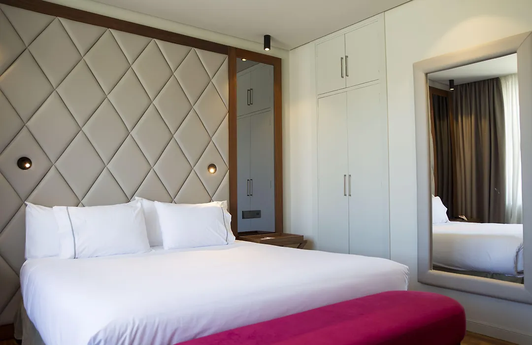 Hotel Silken Palacio Uribarren-1