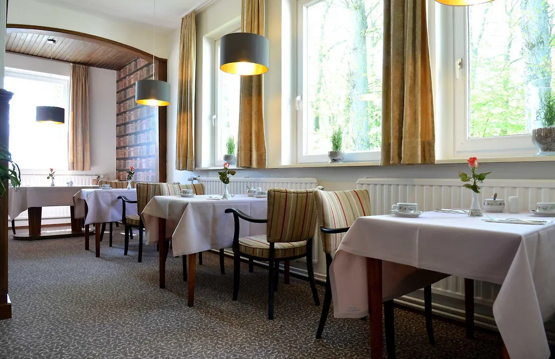 Arnimsruh Hotel garni-1