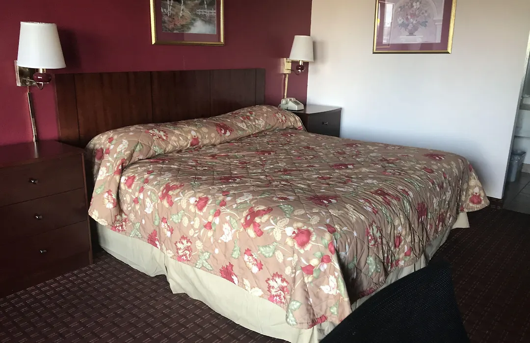 Starway Inn-1