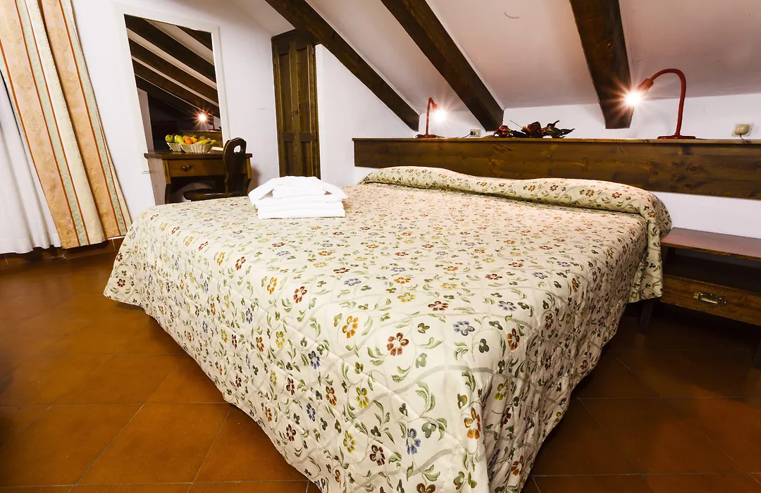 Hotel Biancaneve-1