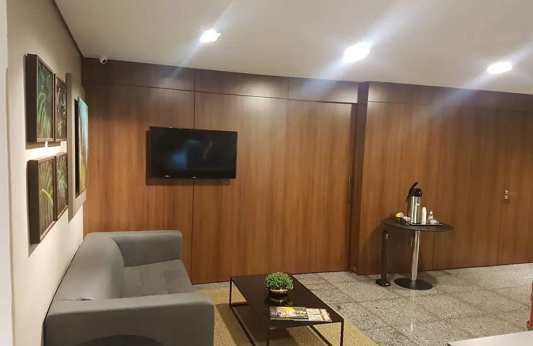 Hotel Alpha-1