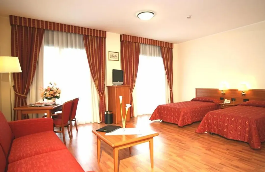 Hotel Executive Meeting & Events-1