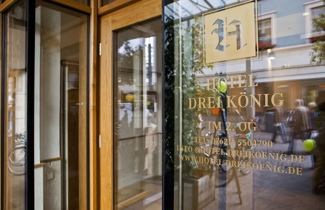 Kunsthotel Drei König am Marktplatz Stadt Lörrach-1