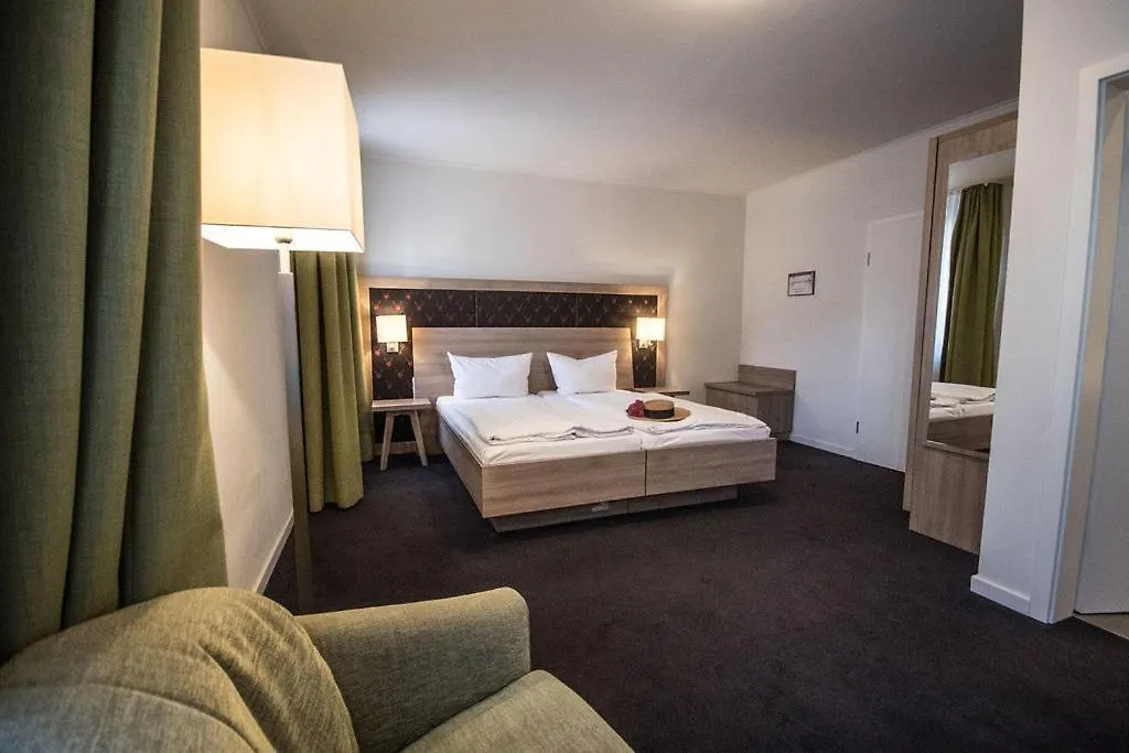 Hotel Lindenwirt-1