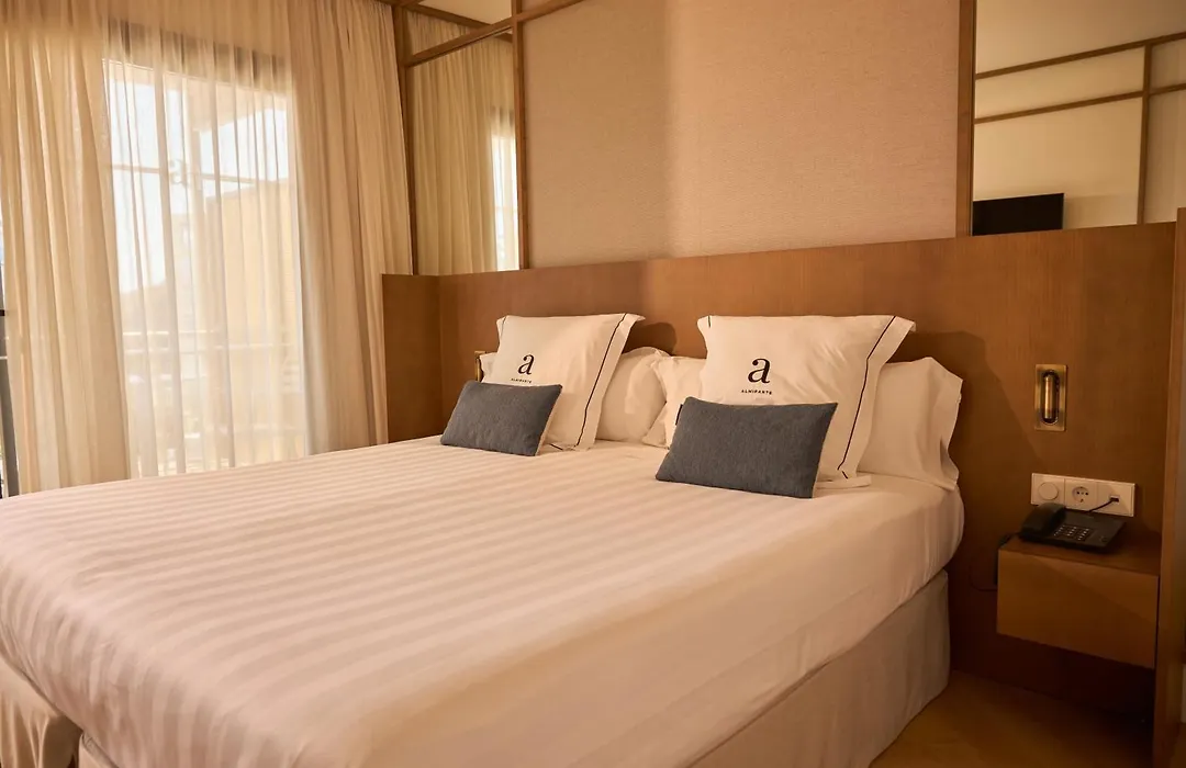 Hotel Almirante-1