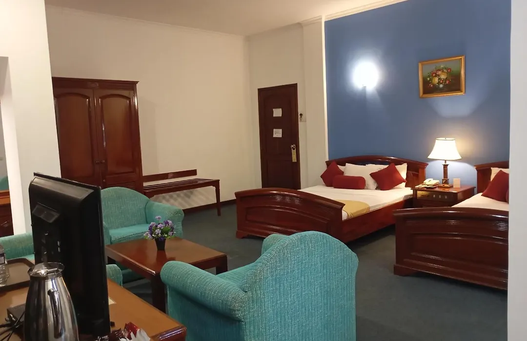 Hotel Sapphire-1