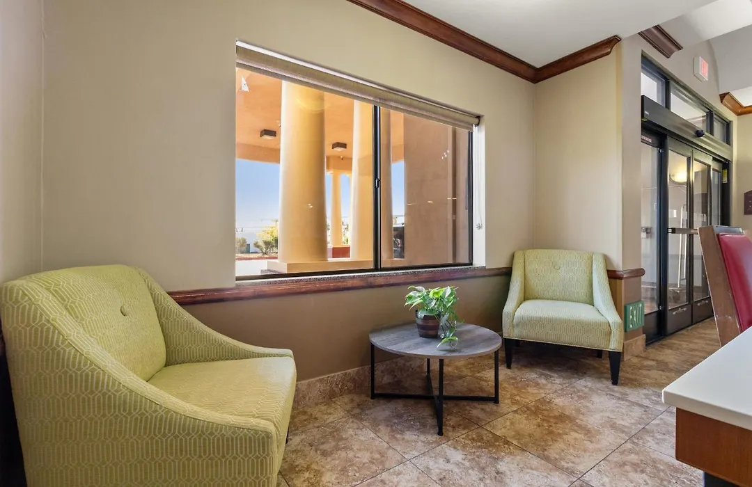 Holiday Inn Express & Suites Barstow - Route 66 By Ihg-1