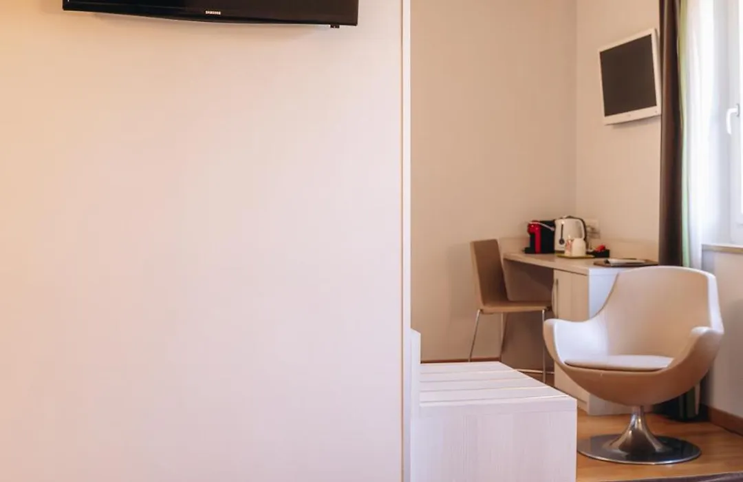 HB Aosta Hotel&Balcony SPA-1