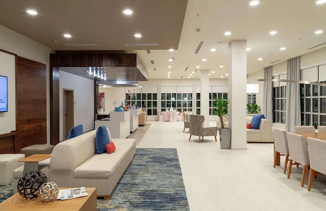 Hilton Garden Inn Tampa - Wesley Chapel-1