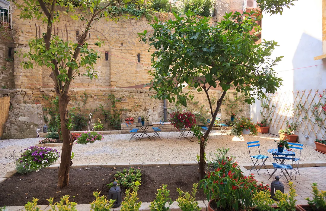 Borgo Vergini Garden B&B-1