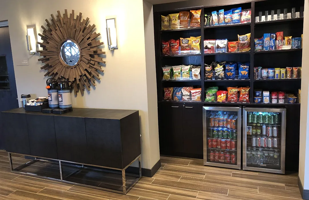 Best Western Plus Philadelphia-Pennsauken Hotel-1