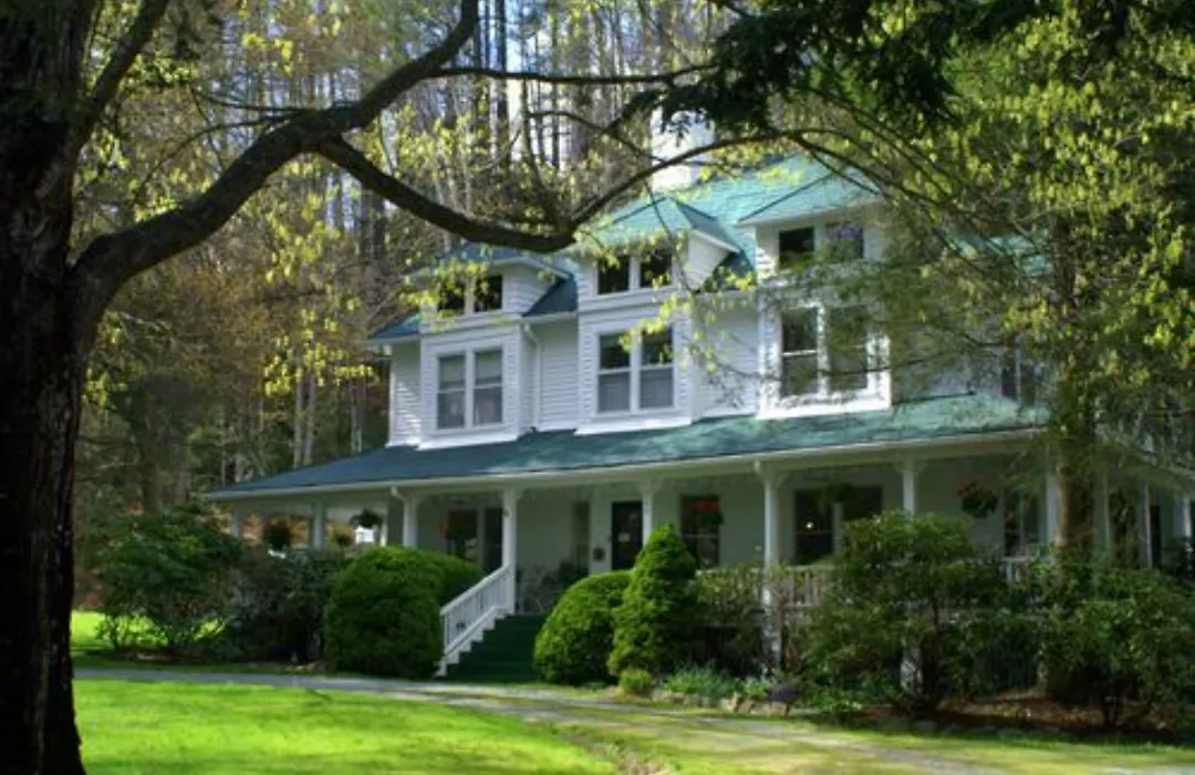 Taylor House Inn-1