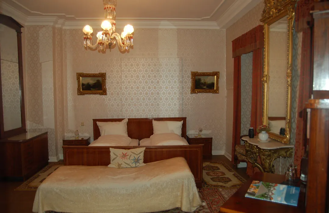 Hotel Villa Grunewald-1