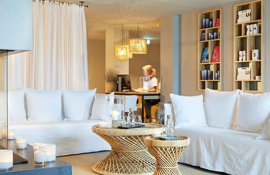Lighthouse Hotel & Spa-1