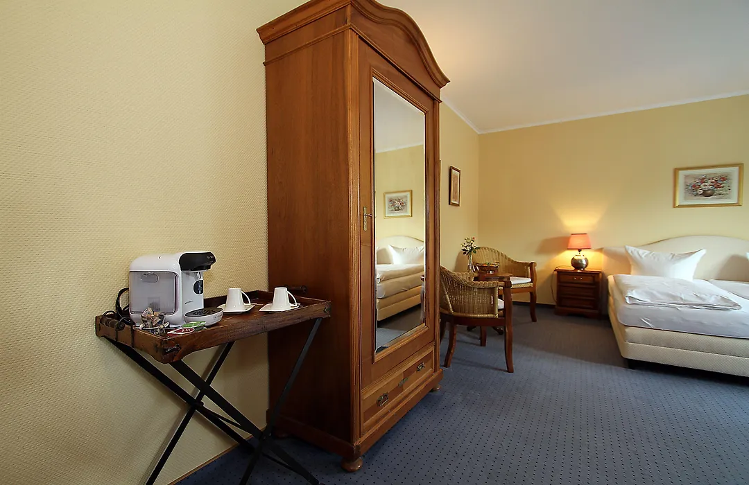 Hotel Lindemann-1