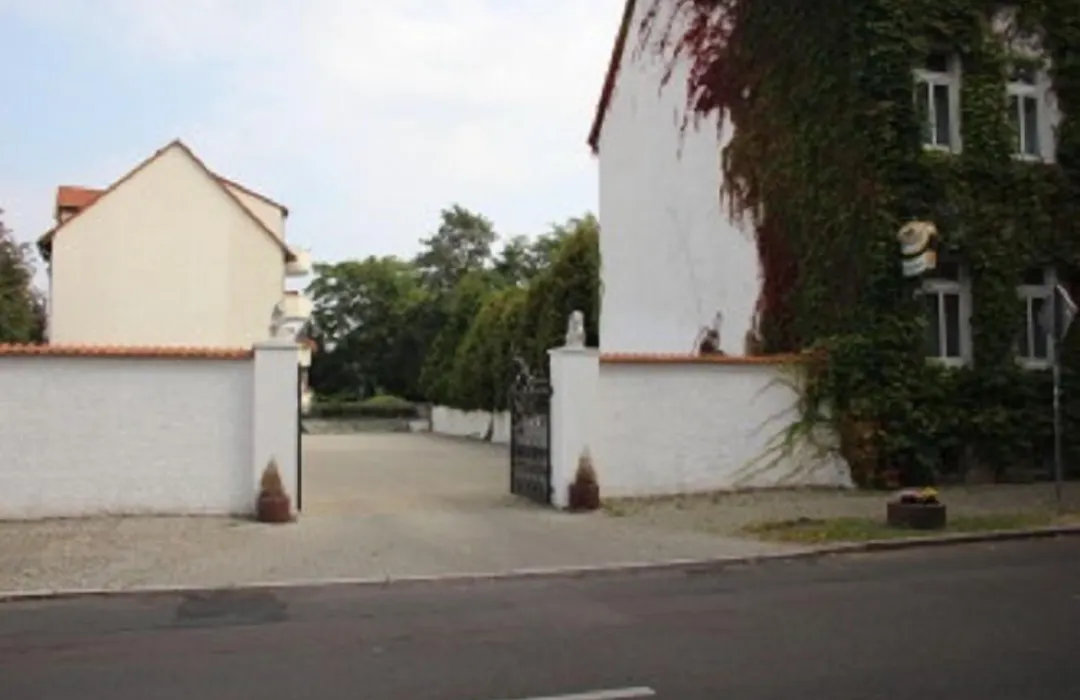 Hotel Zum Goldenen Löwen-1