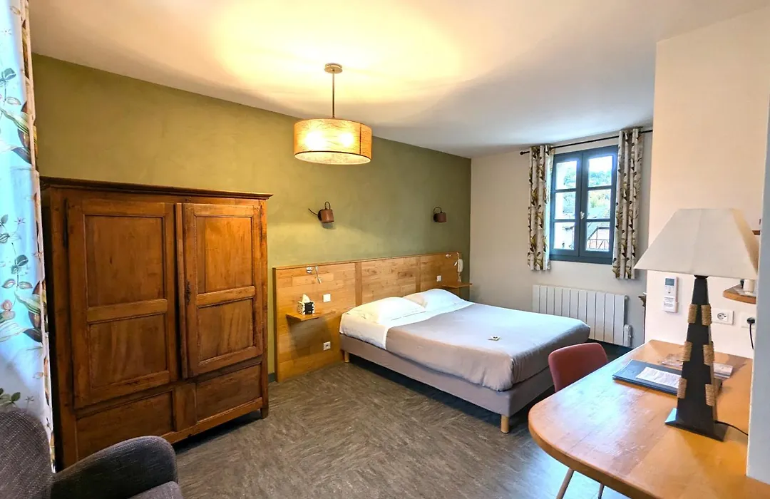 Hôtel Le Quatorze-1