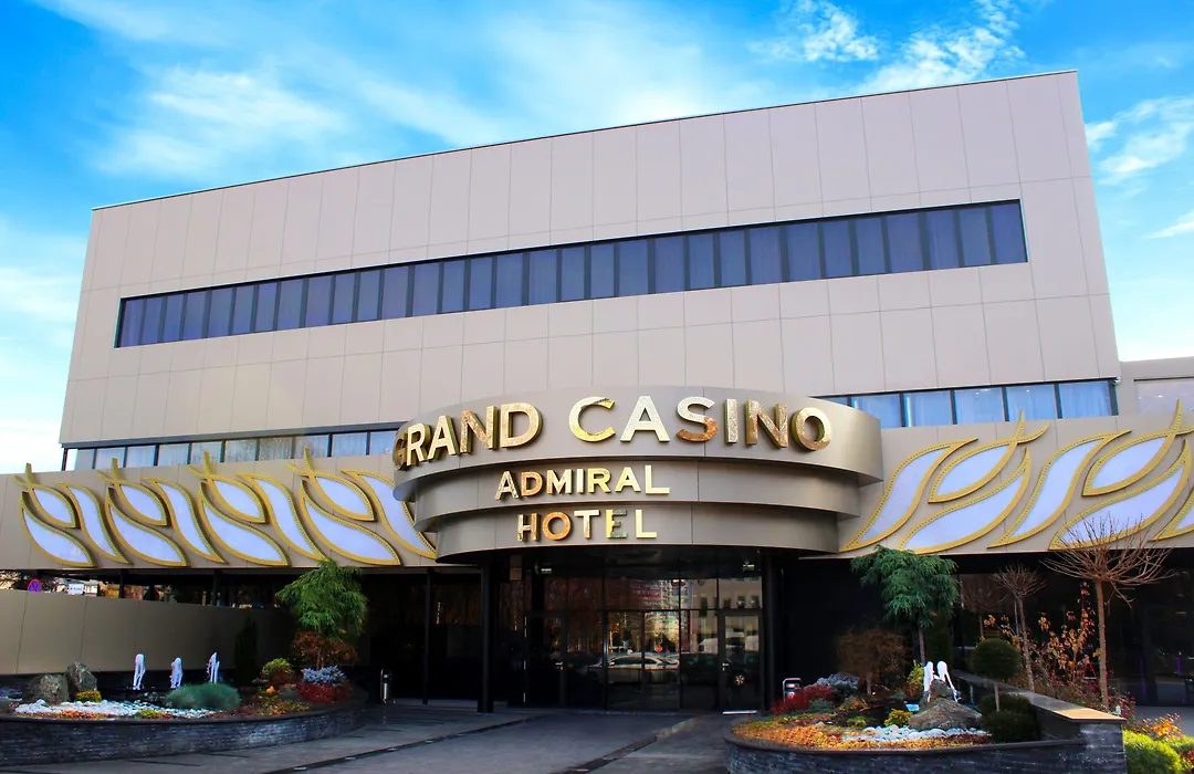 Admiral Hotel-1