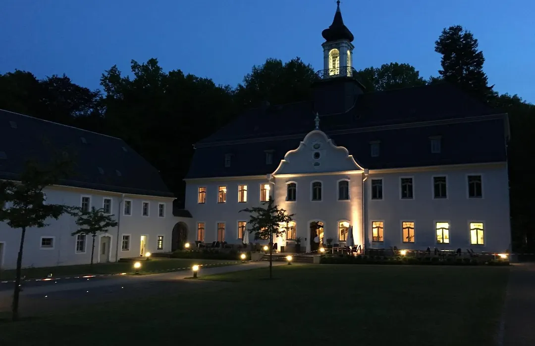 Hotel Schloss Rabenstein-1