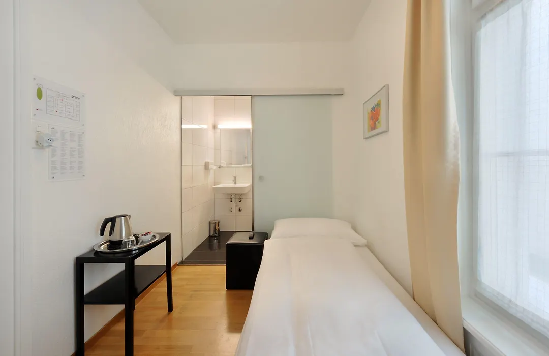 Hotel National Bern-1