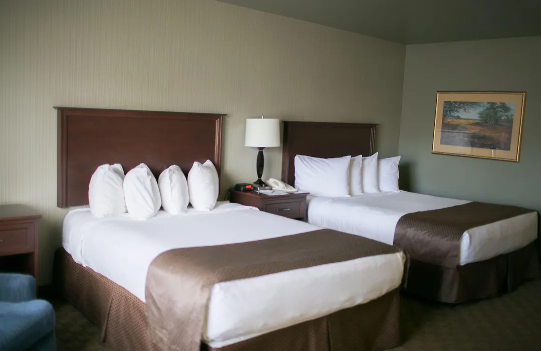 Seaport Inn & Suites-1