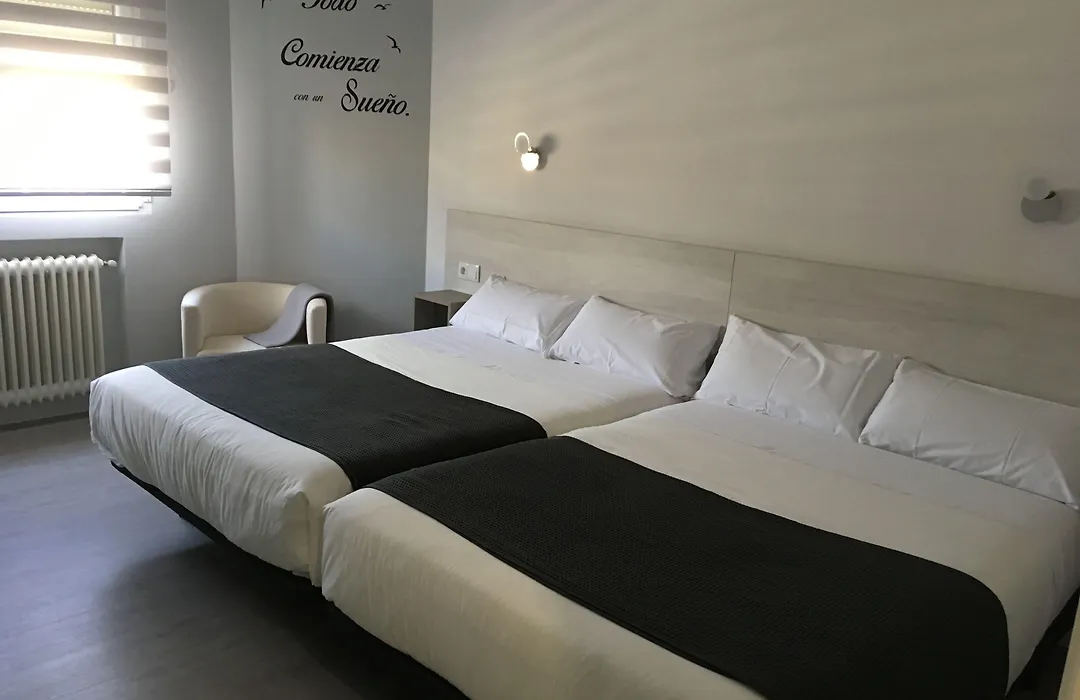 Hostal I Dream Salamanca-1