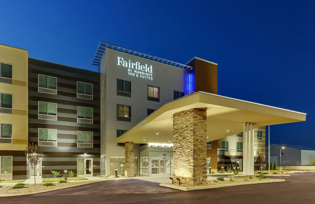 Fairfield Inn & Suites Warsaw-1
