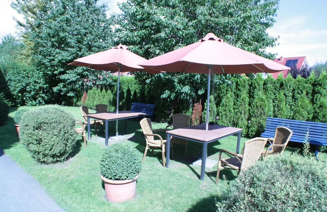 Hotel Vier Linden-1