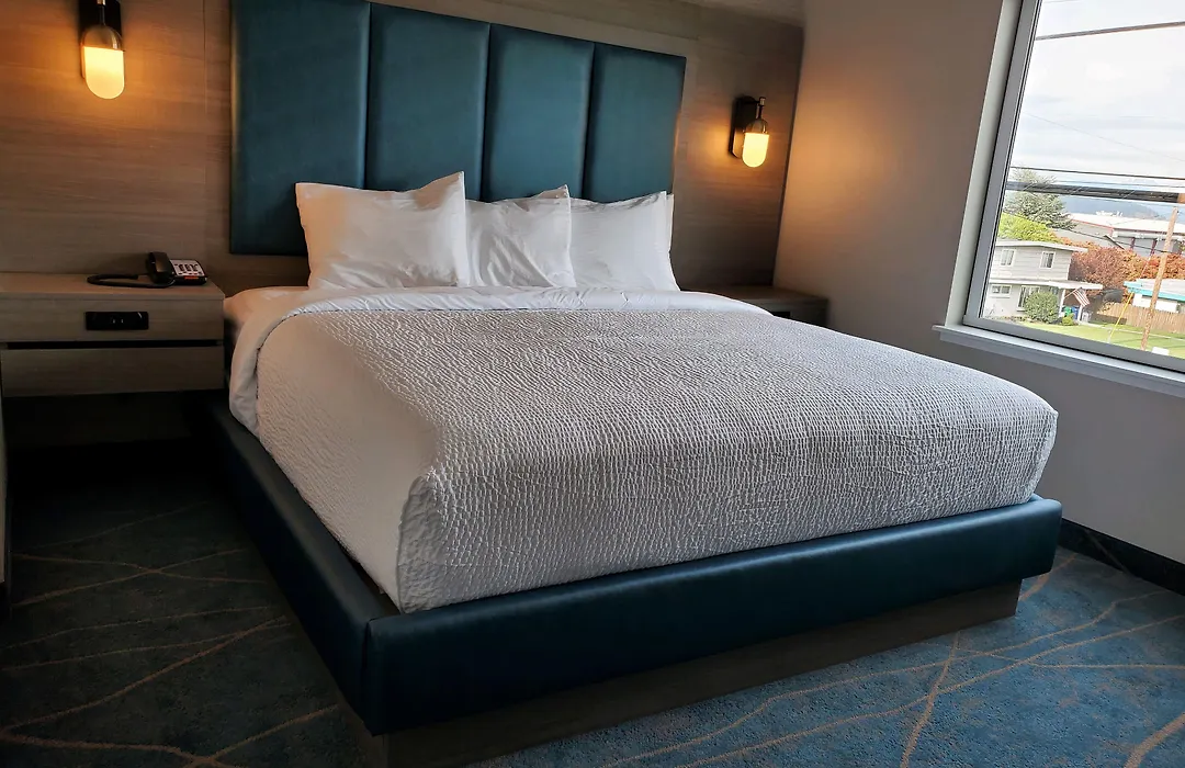 Salish Inn-1