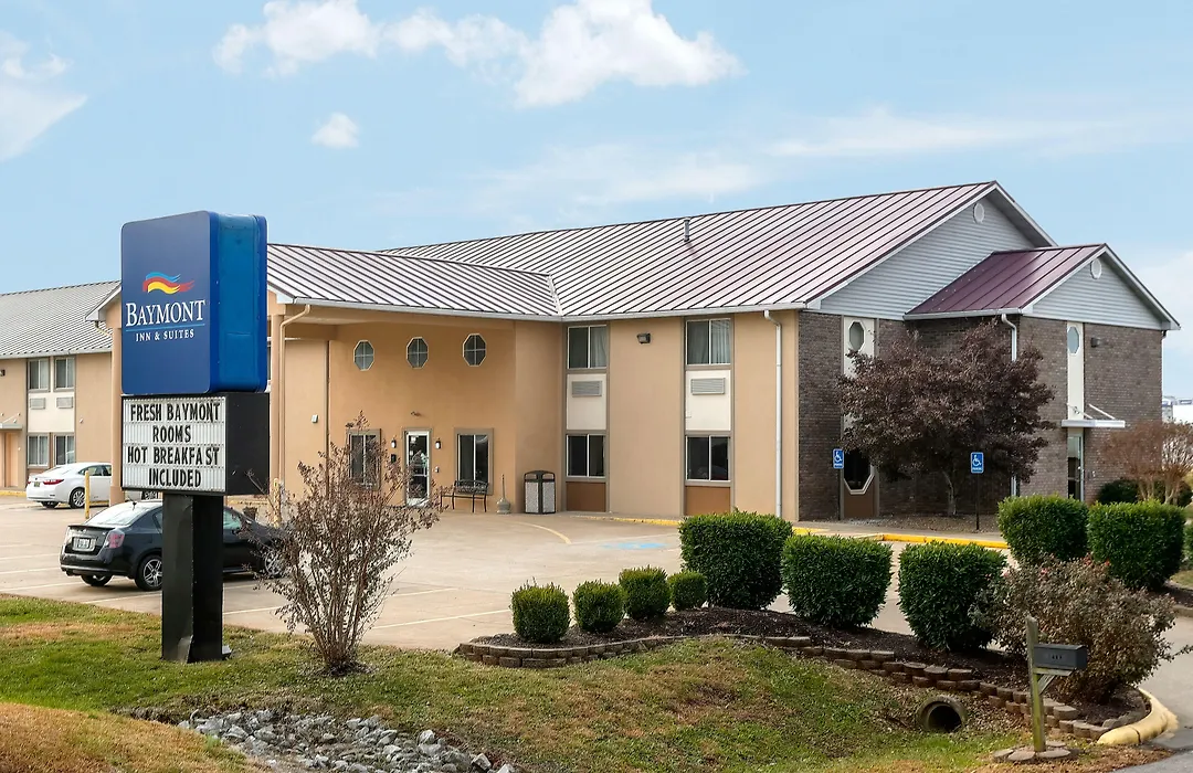 Baymont By Wyndham Bowling Green-1