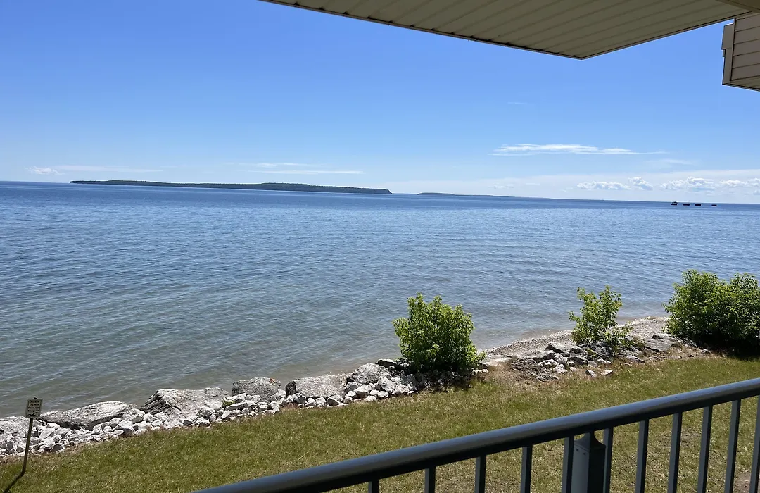 Quality Inn Lakefront-1