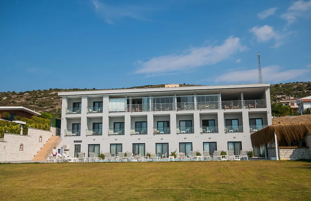Life Point Hotel-1