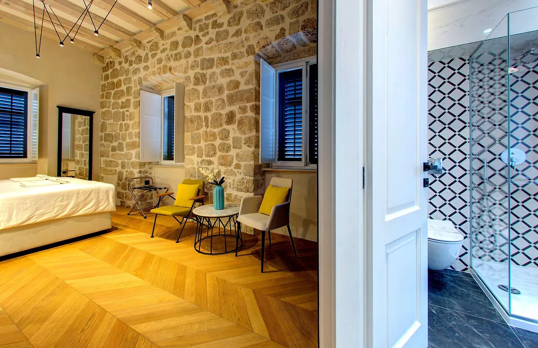 Boutique House Forty-Four-1