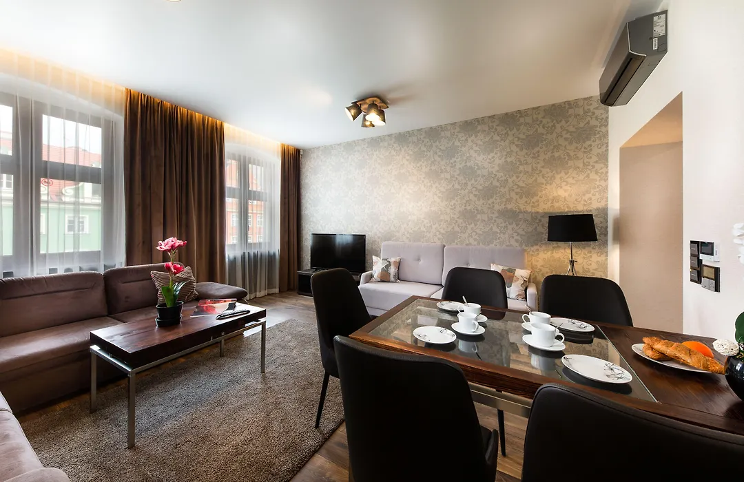 Aparthotel New Lux-1