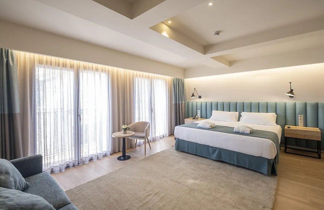 Hotel Voramar-1