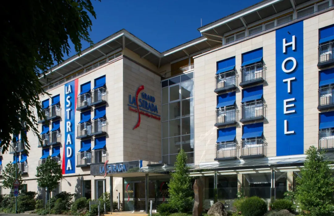 La Strada Hotel-1