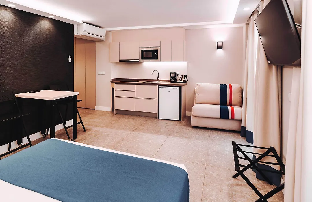 Posidonia Aparthotel-1