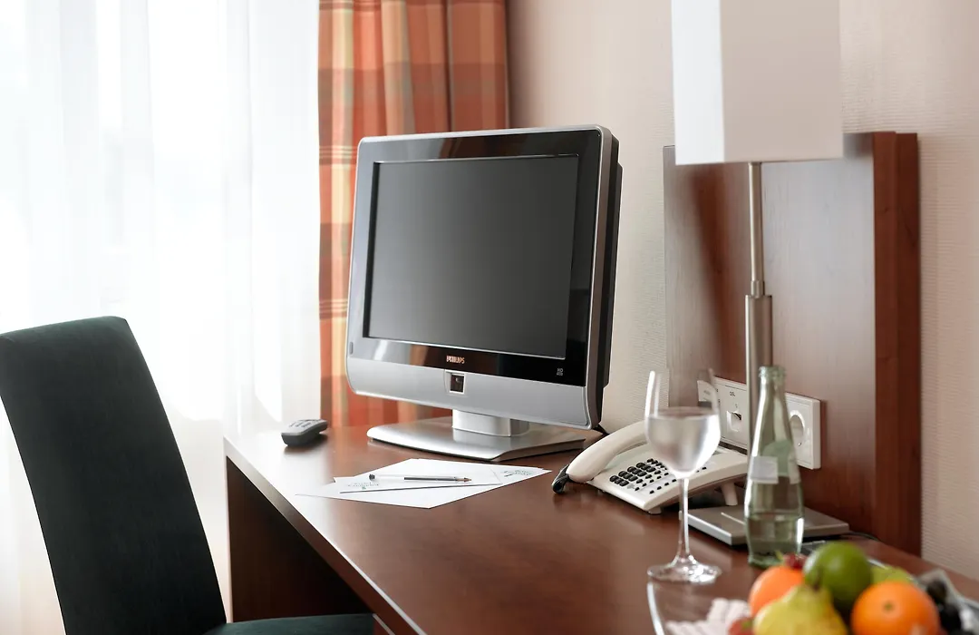 Hotel Lindenhof-1