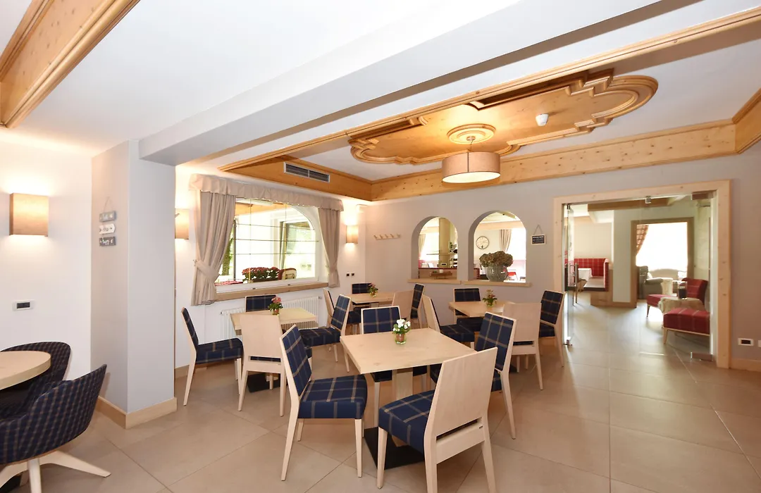 X Alp Hotel-1