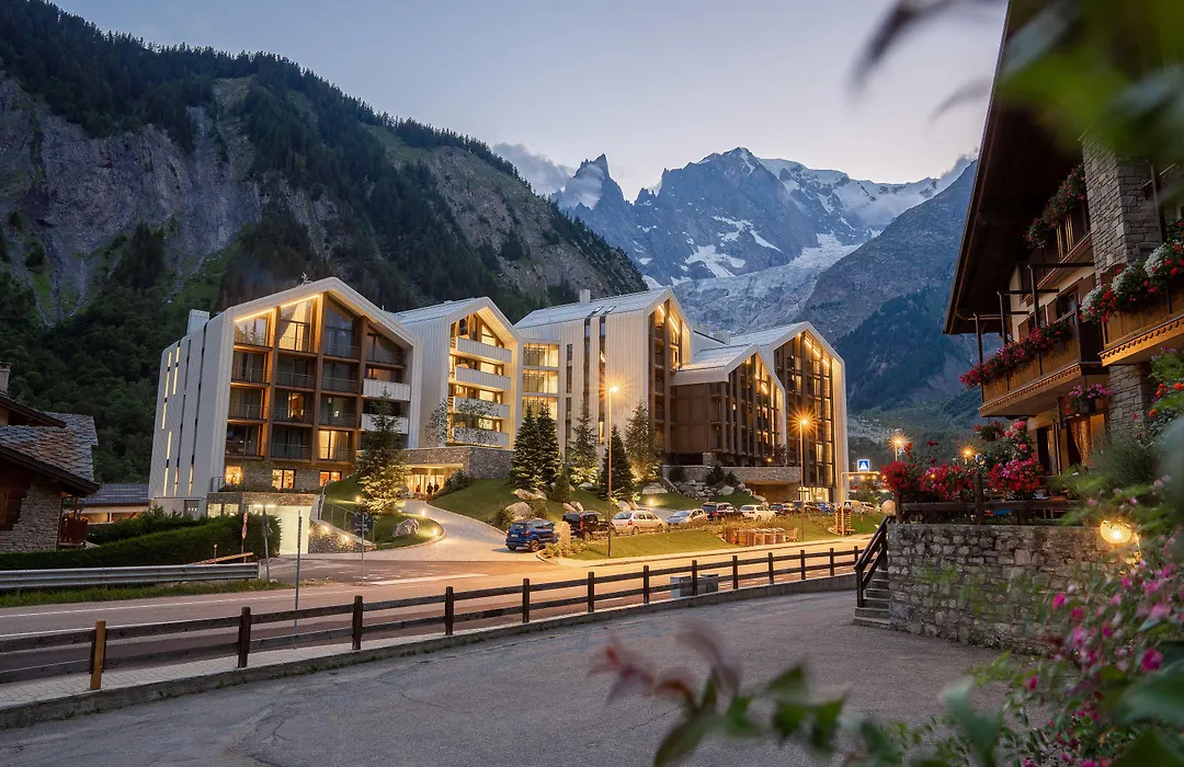 Th Courmayeur-1