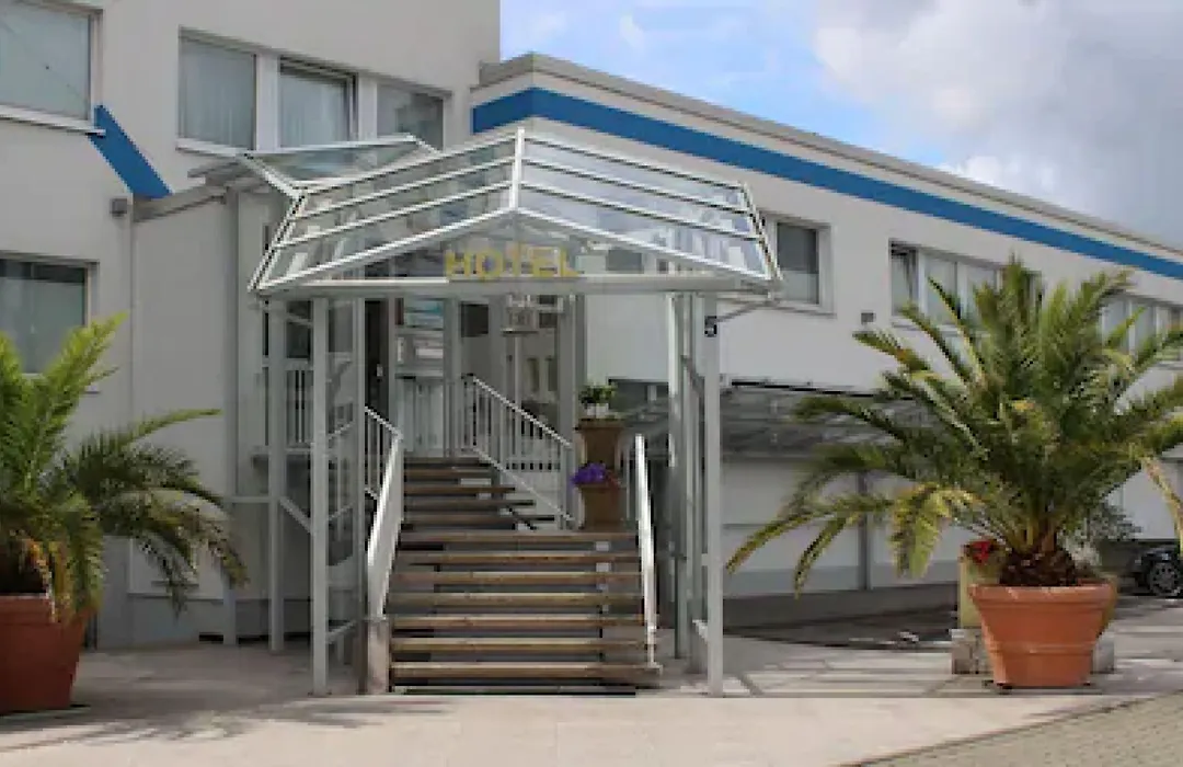 Lindemann Hotel-1