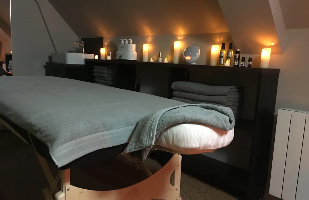 BRIT HOTEL PRIVILEGE LISIEUX - La Villa des Arts-1