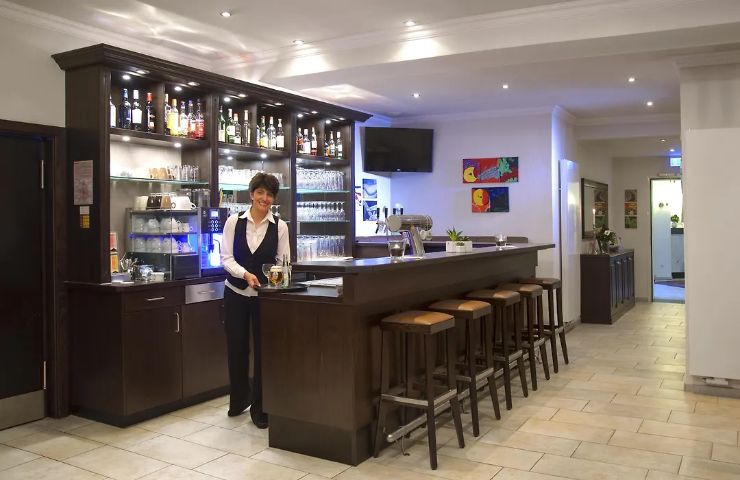 Hotel Zur Prinzenbruecke-1