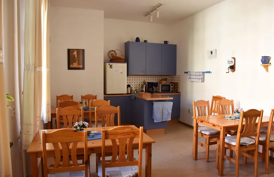 Pension zur Wartburg-1