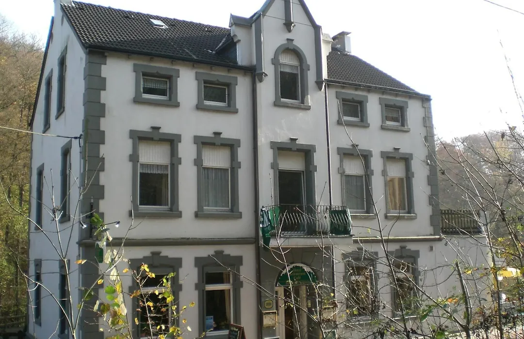 Hotel Bergische Schweiz-1