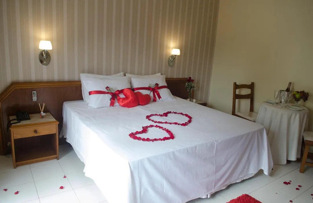 River Hotel-1