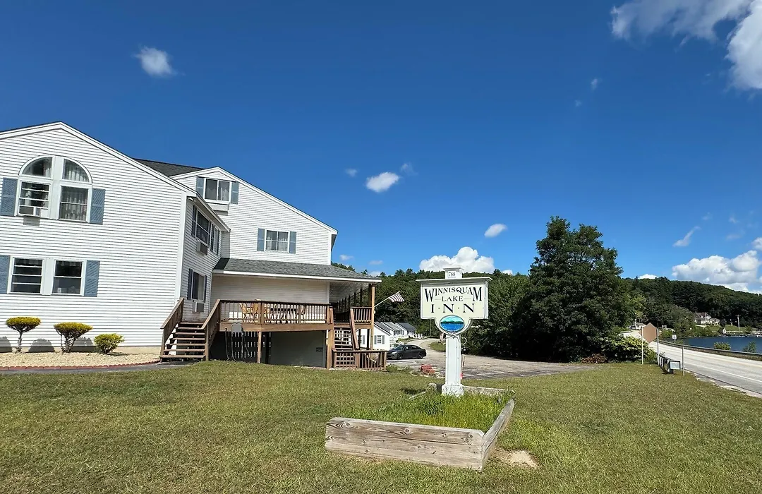 Winnisquam Lake Inn-1